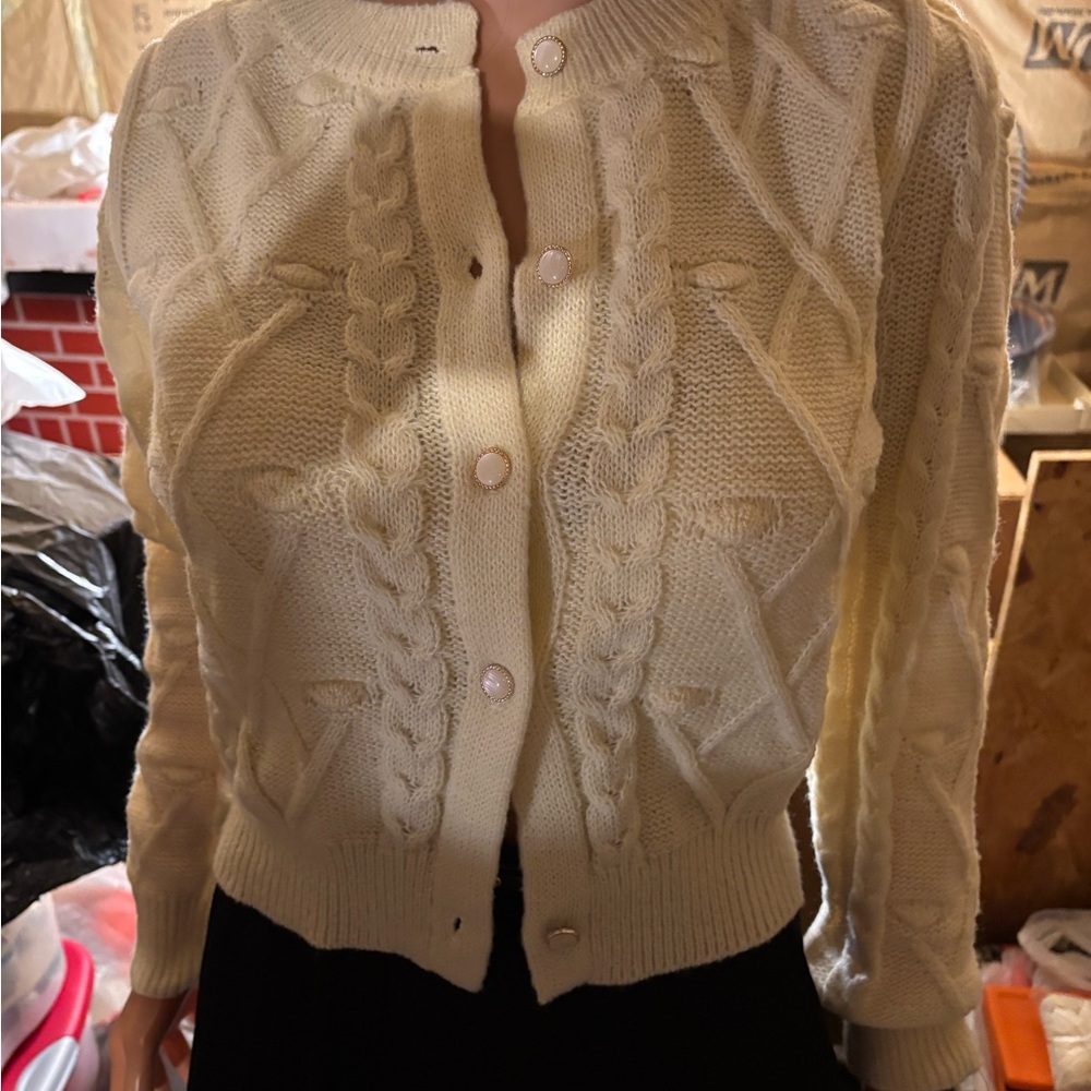 Women’s SHEIN Apricot Cable Knit Cardigan Size M6